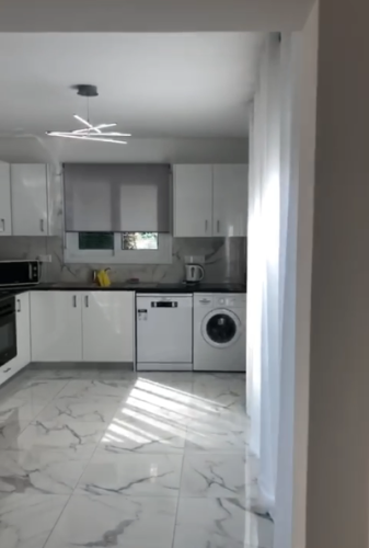 4-bedroom detached house for sale 160 m² in Agios Tychon Tourist Area, Limassol, 4533