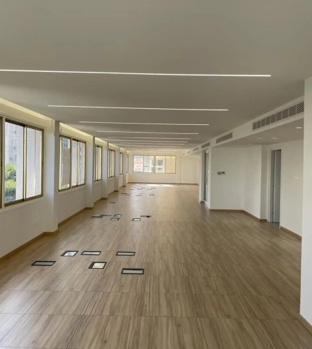Офис 250 м² в аренду в Neapolis, Limassol, 3025