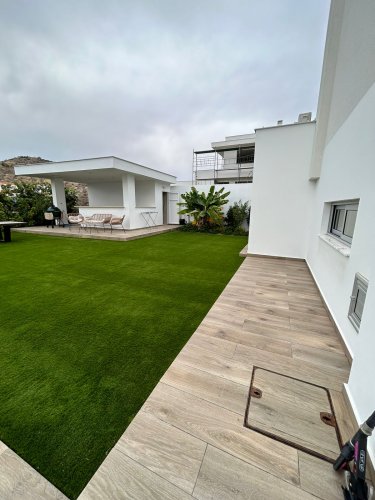 4-bedroom detached house for sale 230 m² in Oroklini, Larnaca