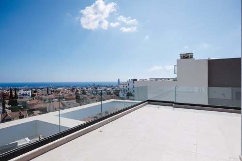5-bedroom penthouse for sale 169 m² in Agios Athanasios, Limassol