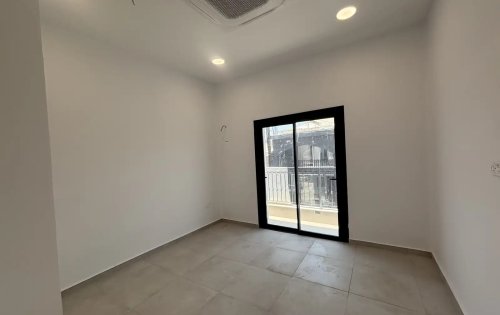 Building 500 m² for rent in Agia Triada, Limassol, 3032