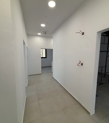 Building 500 m² for rent in Agia Triada, Limassol, 3032