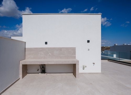 5-bedroom penthouse for sale 169 m² in Agios Athanasios, Limassol