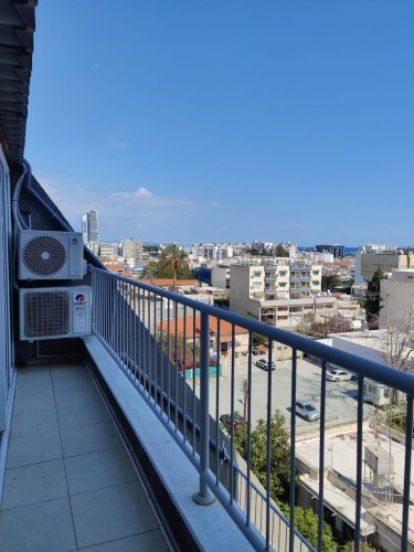 Офис 70 м² на продажу в Agia Zoni, Limassol, 3021
