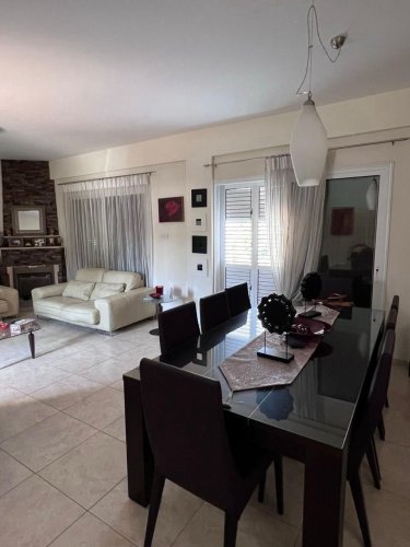 Отдельный дом на продажу 317 м² в Parekklisia, Limassol