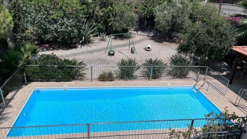 Отдельный дом на продажу 317 м² в Parekklisia, Limassol