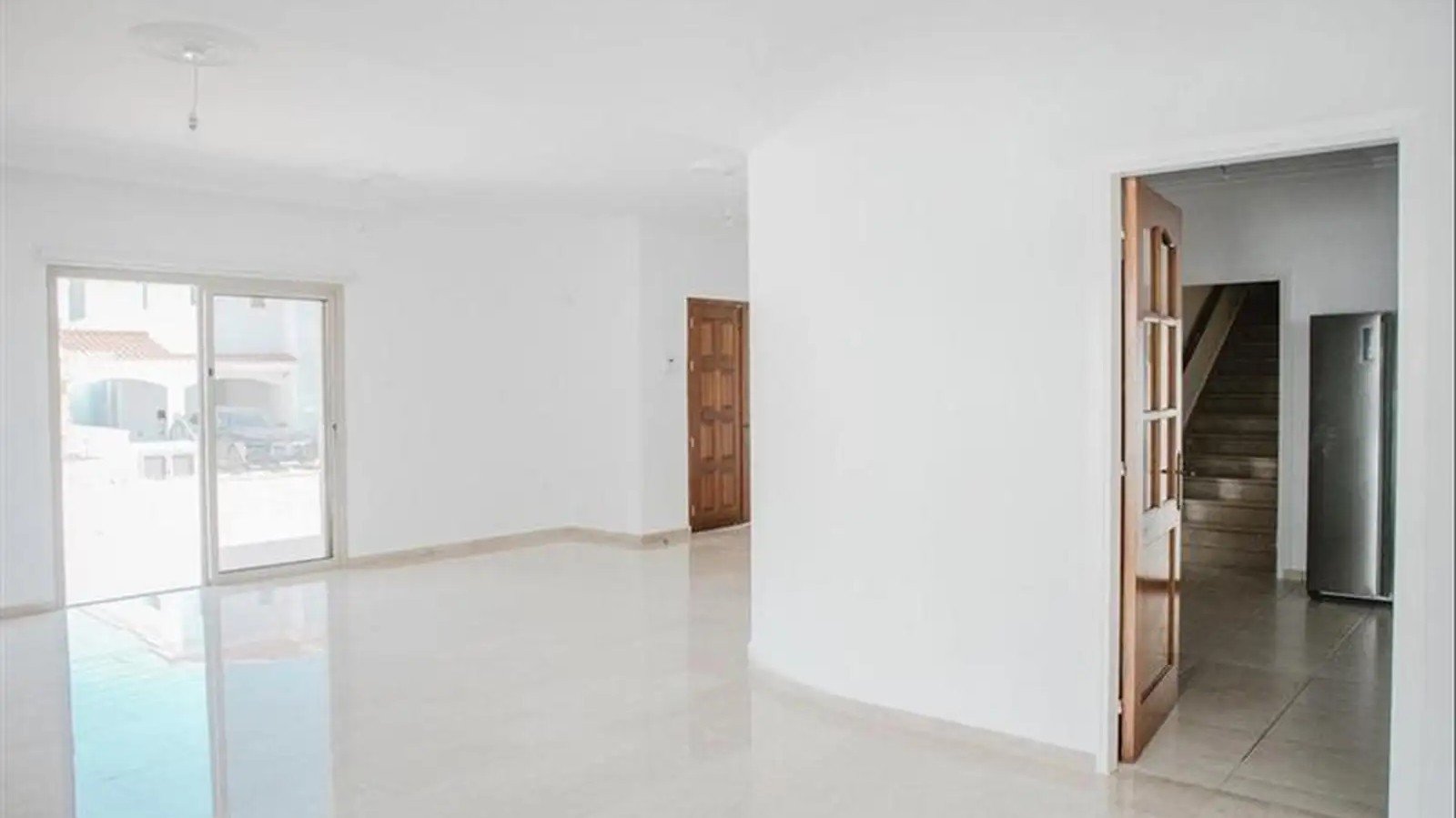 Villa 6 habitaciones  en Demos Agiou Athanasiou, Chipre