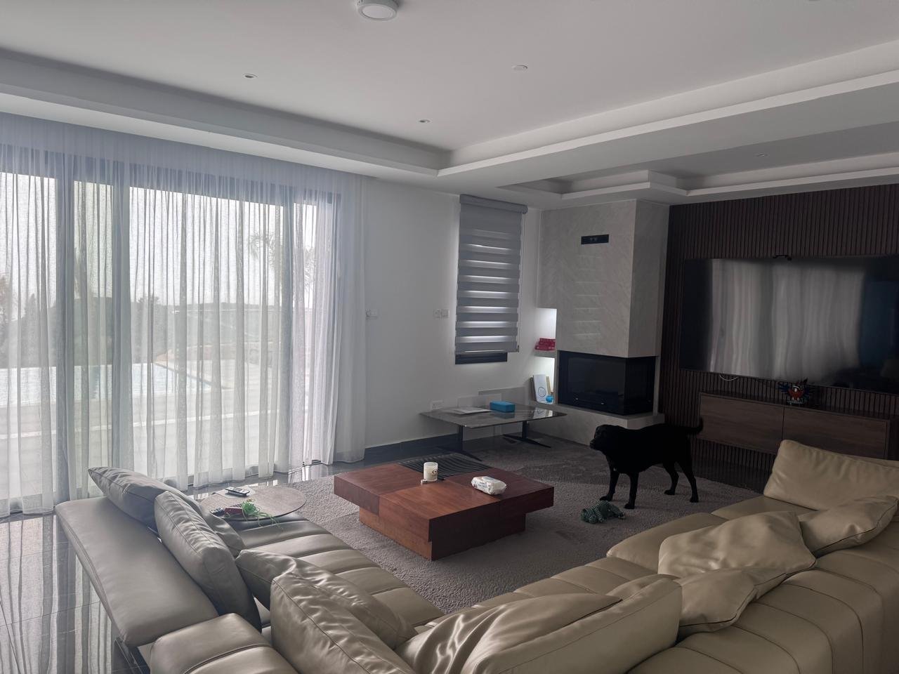 Villa 4 chambres 364 m² Koinoteta Pyrgou Lemesou, Chypre