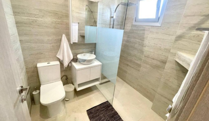 Wohnung 2 Schlafzimmer 90 m² in Limassol, Zypern