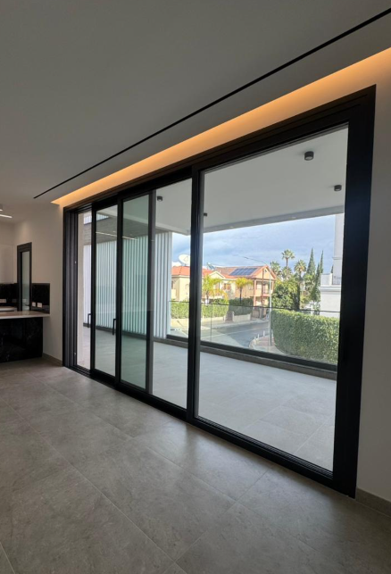 Квартира з 3 спальнями, 110.44м² в agios-athanasios, Кіпр [ID: 0602-243371]
