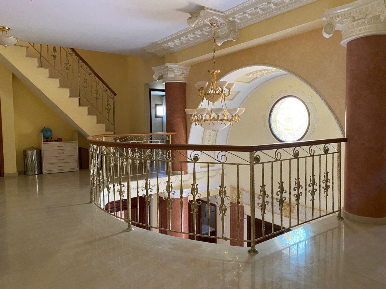 houses z 6 sypialniami w pyrgos-tourist-area, Cypr [ID: 0602-235510]
