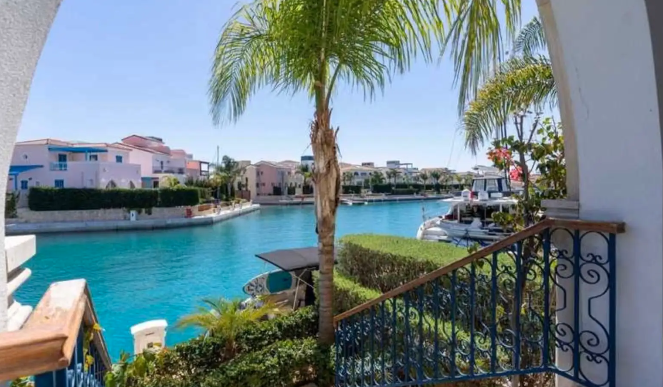 houses in agios-antonios, Cyprus, 209.00m² - image 11
