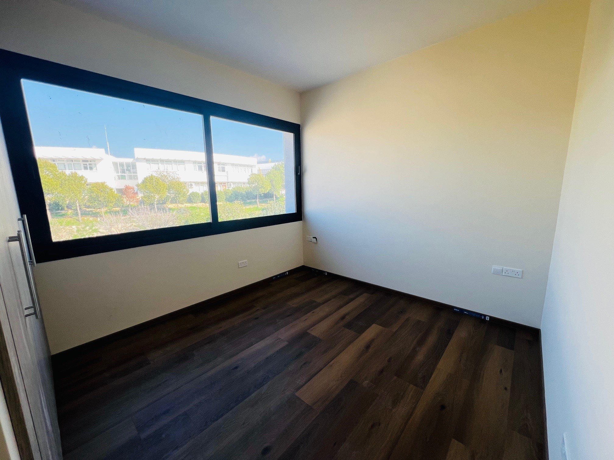 Apartment with 2 bedrooms, 84.00m² in agios-athanasios, Cyprus [ID: 0602-236330]