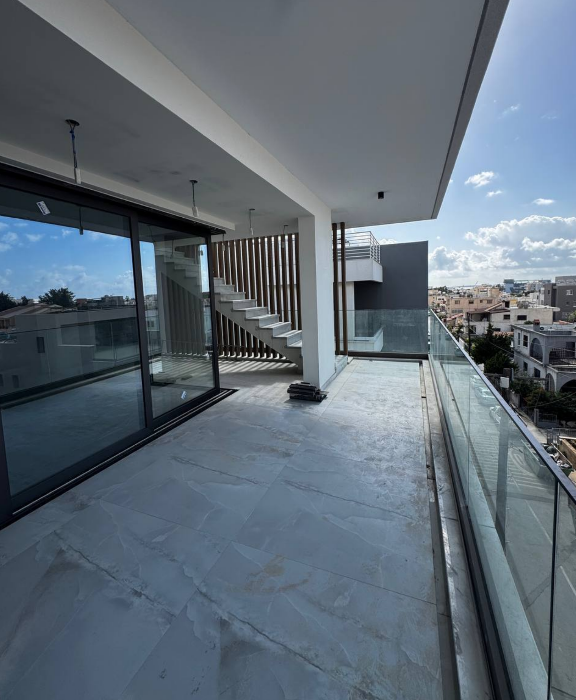 Attique 3 chambres 140 m² en Agios Ioannis, Chypre