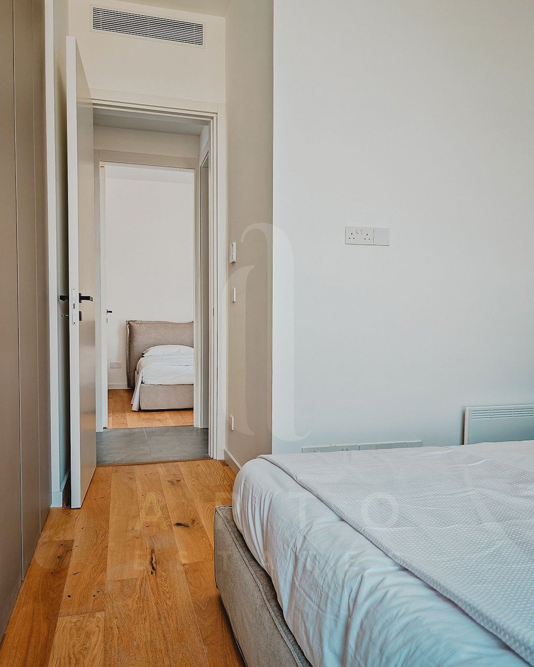 Квартира с 3 спальнями, 113.00м² в agios-athanasios, Кипр [ID: 0602-242802]