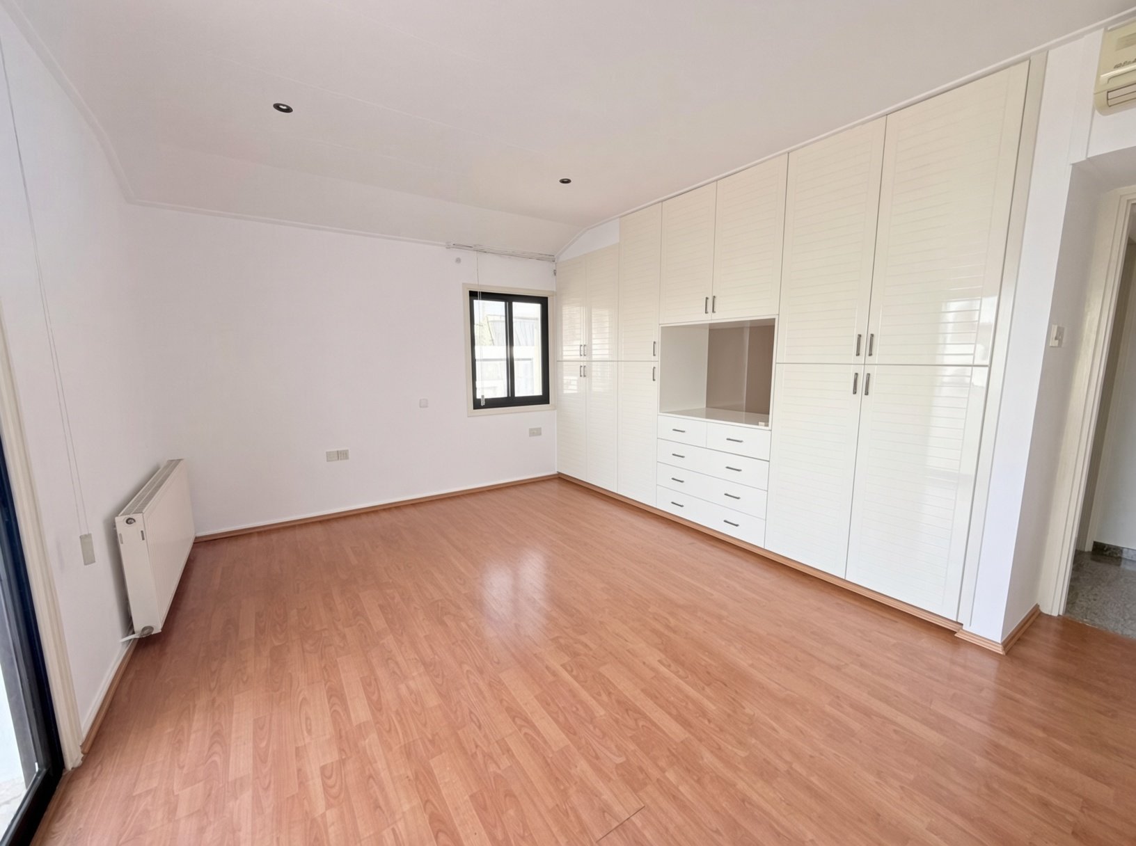houses в polemidia-kato, Кіпр, 360.00м² - зображення 15