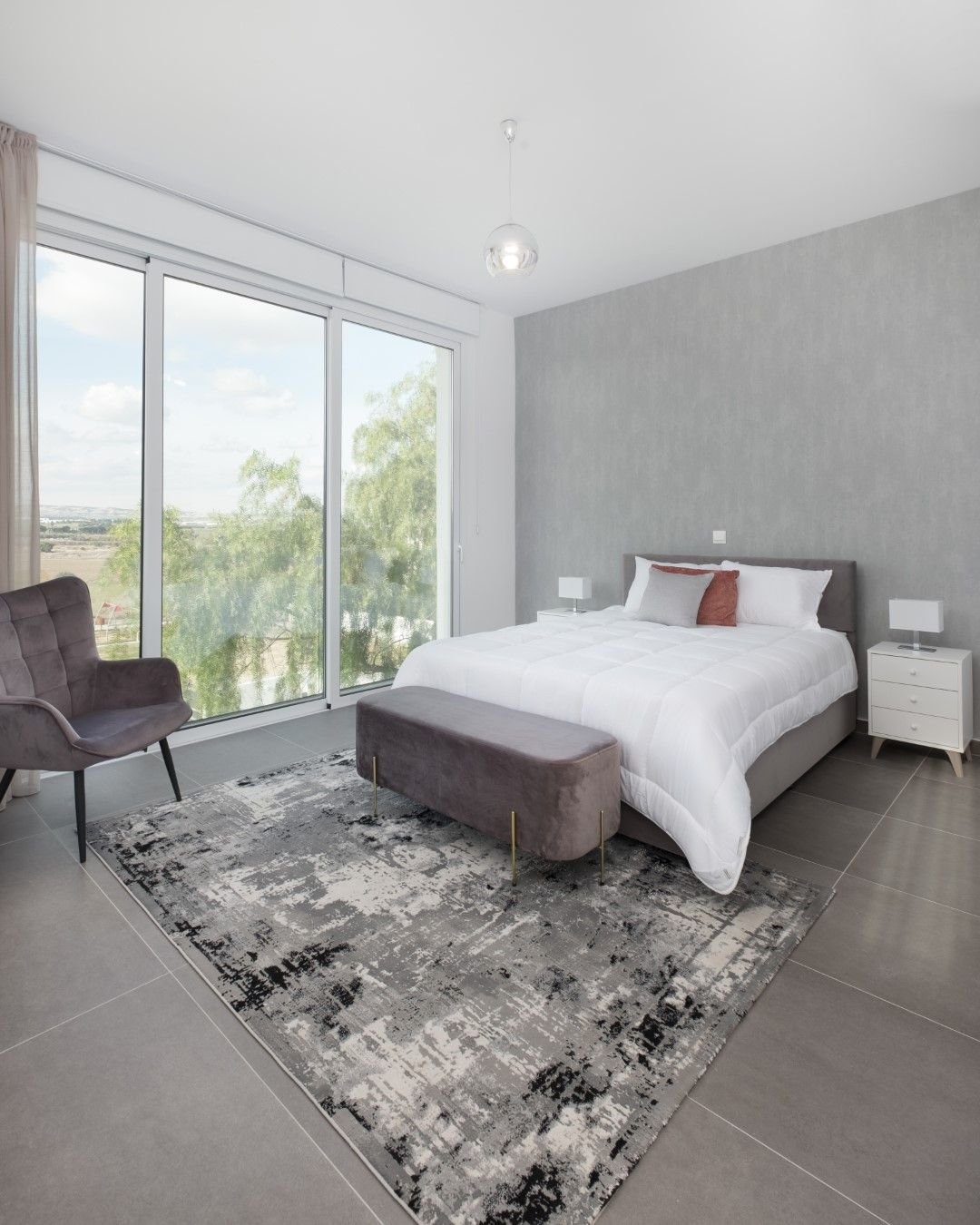 houses with 5 bedrooms, 263.00m² in dromolaxia, Cyprus [ID: 0602-236452]