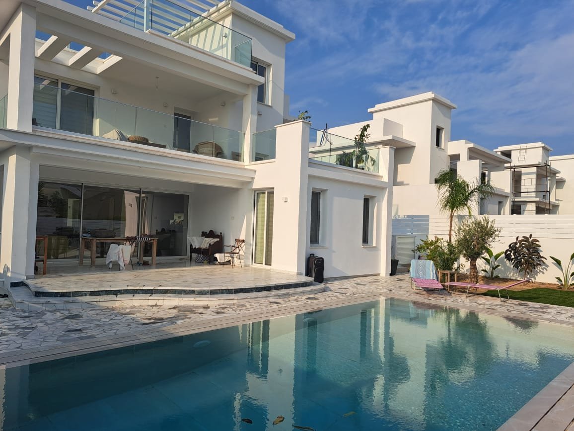 houses with 3 bedrooms, 119.00m² in perivolia, Cyprus [ID: 0602-238272]