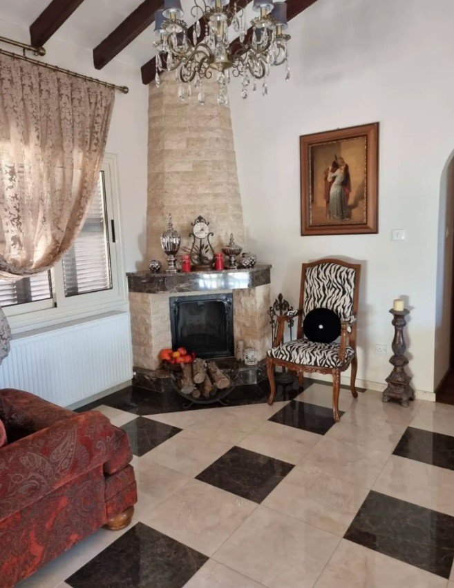 Bungalow with 3 bedrooms in tala, Cyprus [ID: 0602-239012]