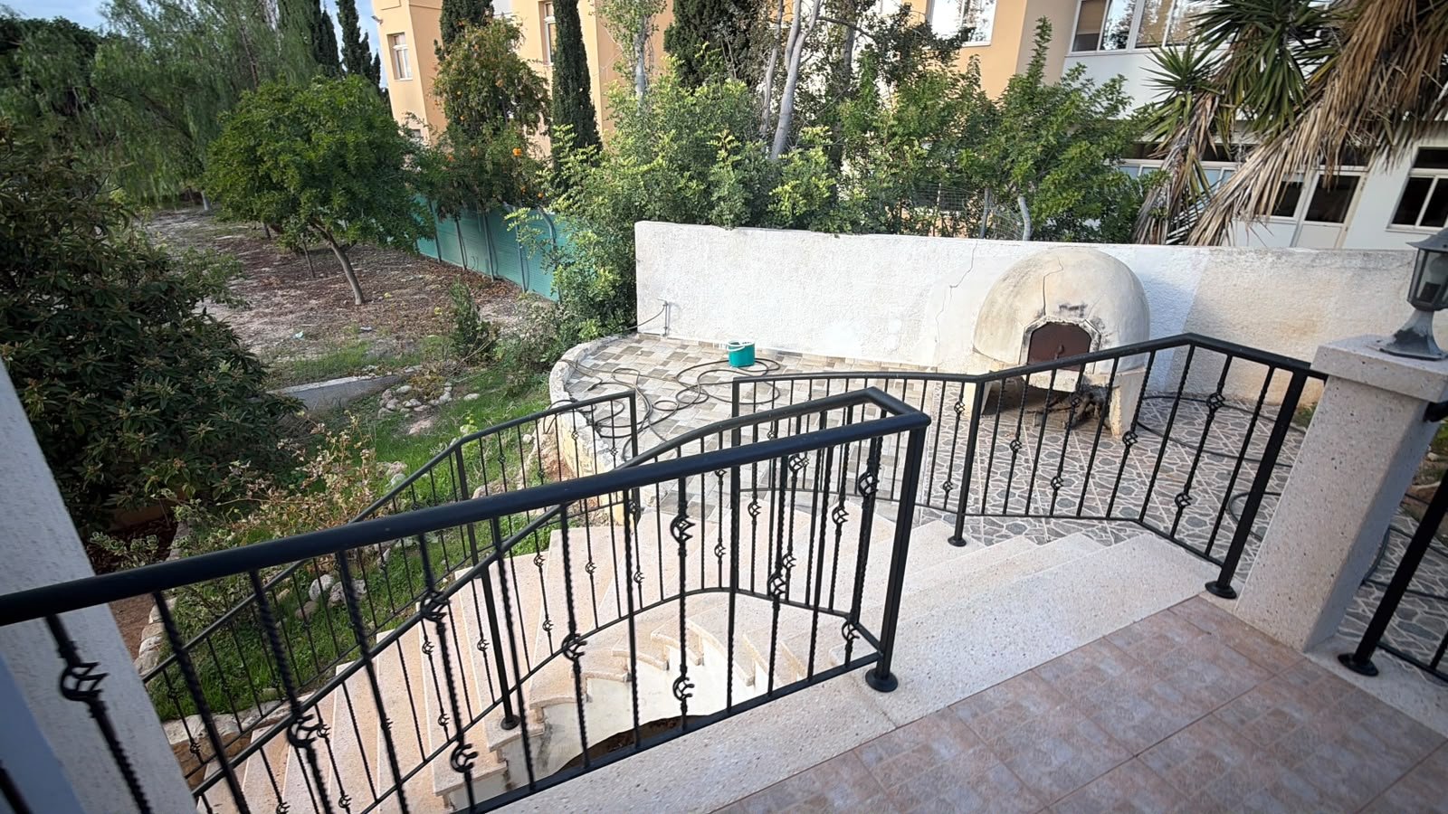 6 bedroom villa 180 m² in Paphos Municipality, Cyprus