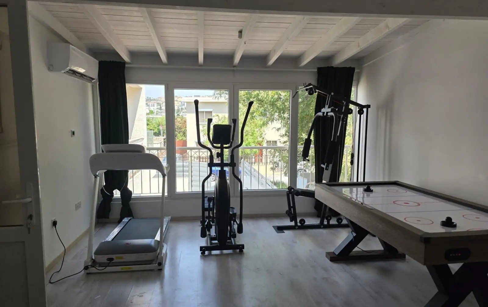 Villa de 4 dormitorios  en Limasol, Chipre