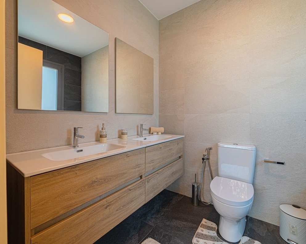 2 bedroom apartment 95 m² in Germasogeia, Cyprus