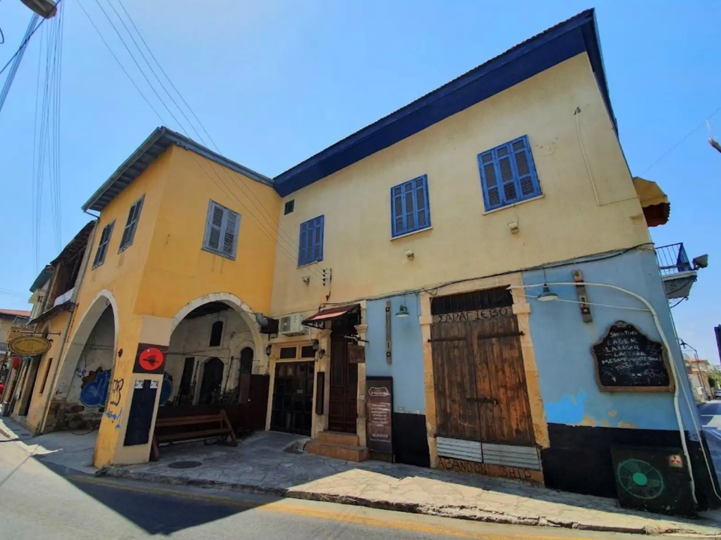 rentable-property в agia-triada, Кіпр
