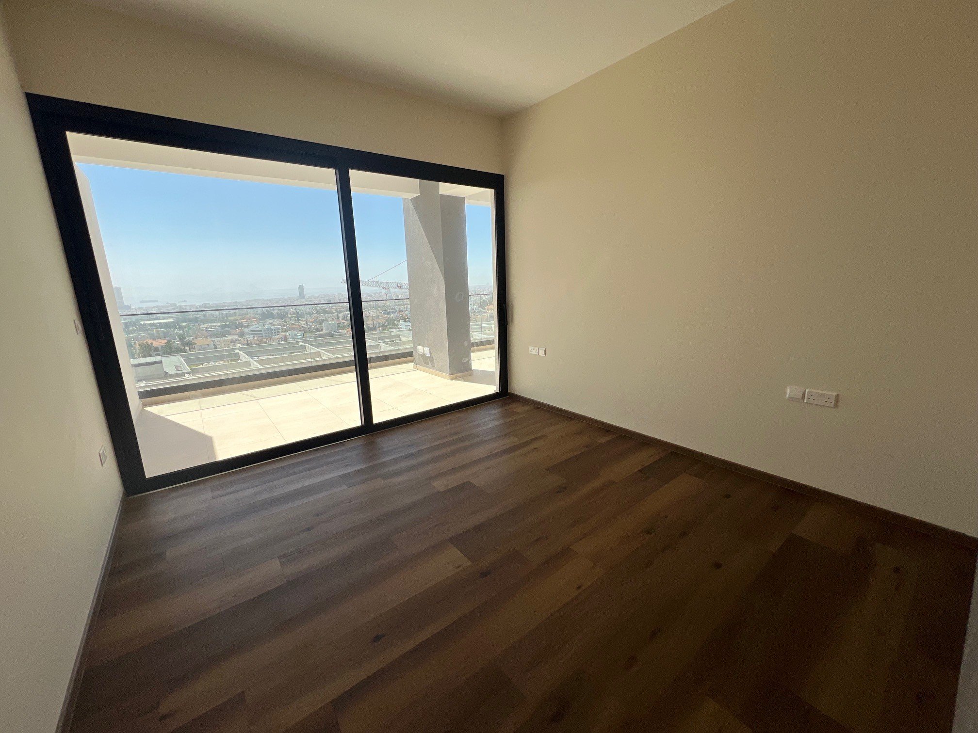 Apartment with 2 bedrooms, 84.00m² in agios-athanasios, Cyprus [ID: 0602-236330]