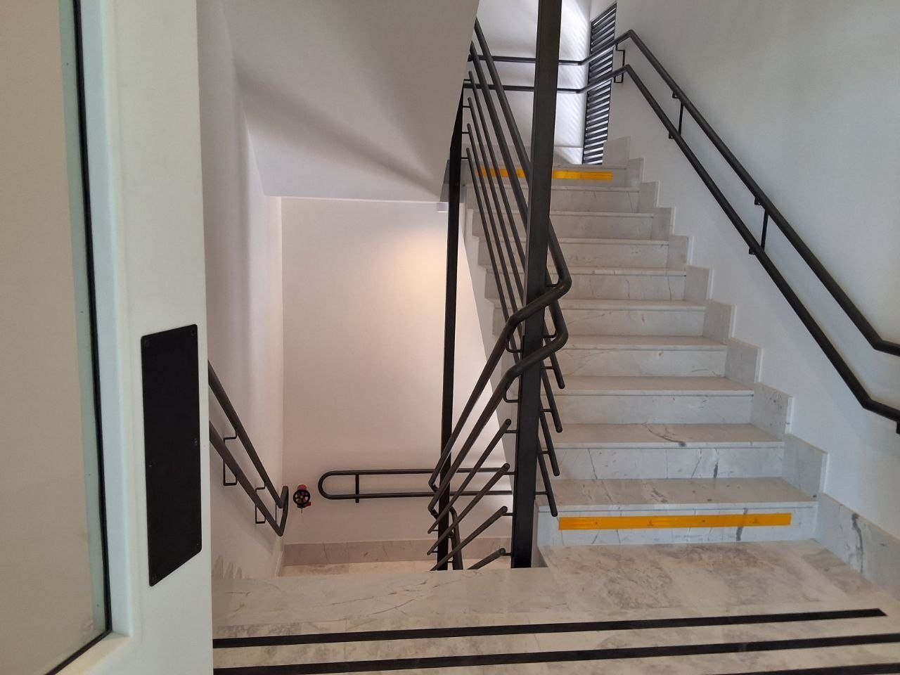 Office 193 m² in Limassol, Cyprus