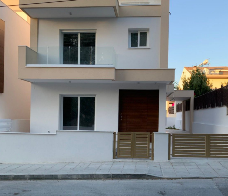 5 bedroom house 230 m² in Limassol, Cyprus