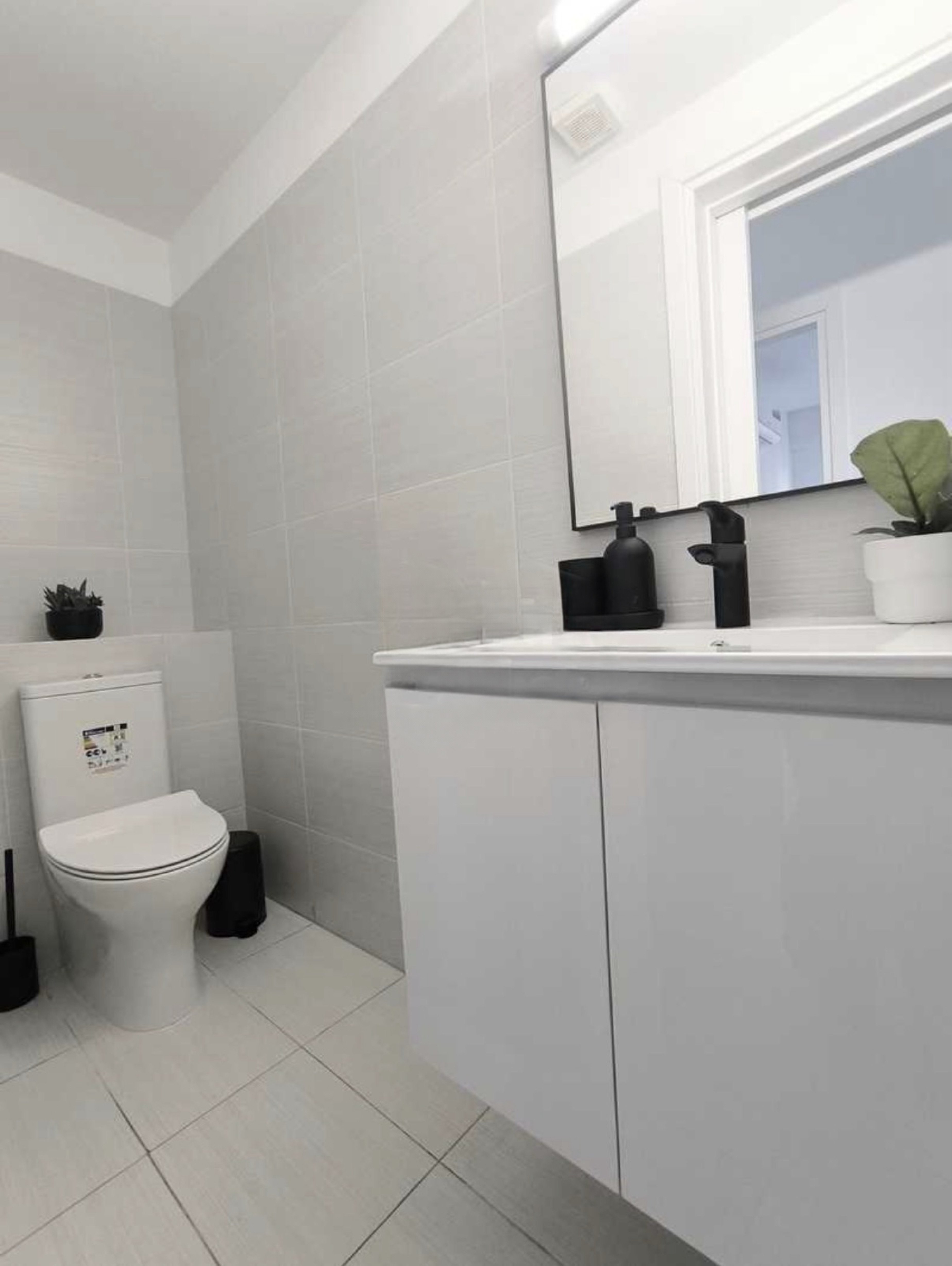 Apartment in agia-zoni, Cyprus - image 7