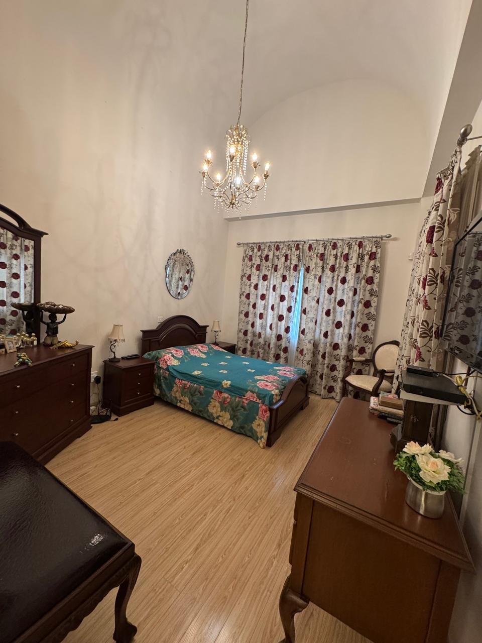 Apartment with 6 bedrooms in agios-tychon-tourist-area, Cyprus [ID: 0602-239183]