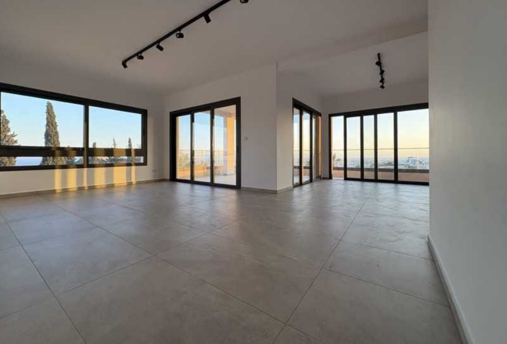 3 bedroom apartment 130 m² in Limassol District, Cyprus