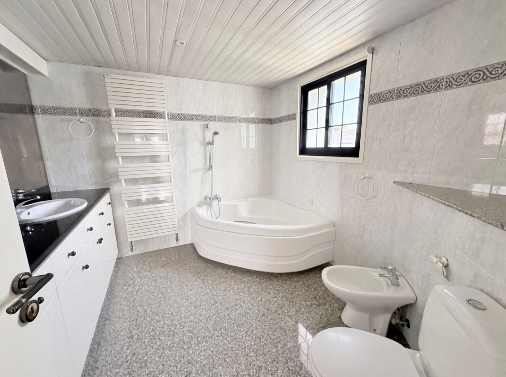 houses в polemidia-kato, Кіпр, 360.00м² - зображення 9