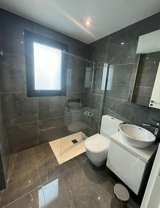 Appartement 2 chambres 95 m² en Germasogeia, Chypre